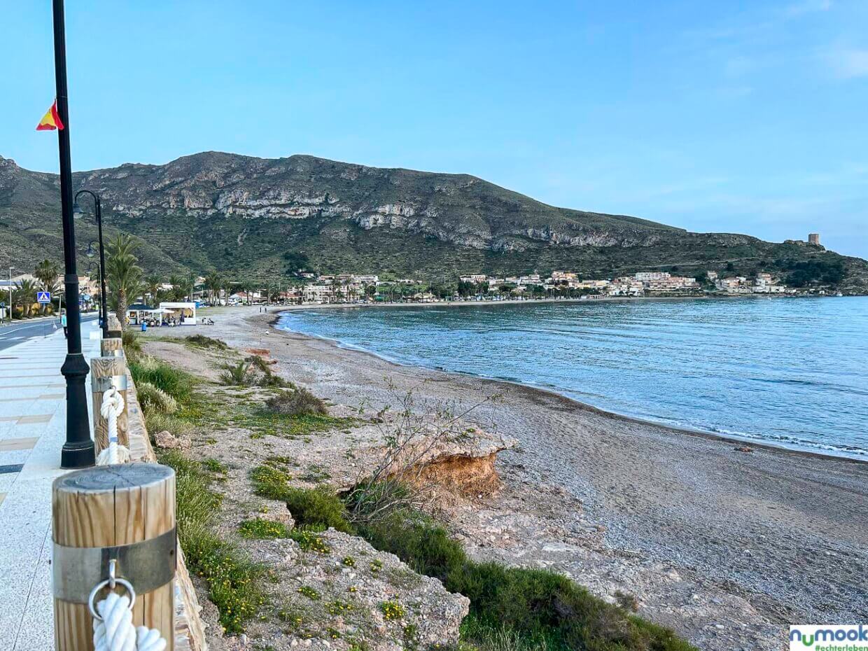 Die Bucht vor dem Ort La Azohía