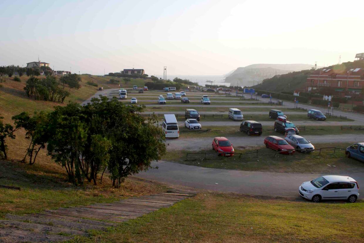 Kostenloser Stellplatz in Sopela direkt am Strand und nahe Bilbao
